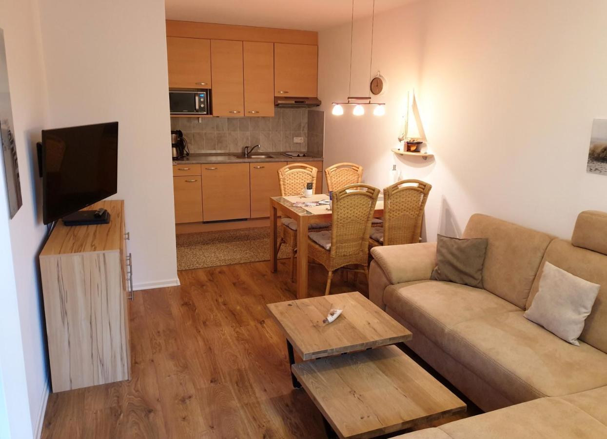 Maritime Ferienwohnung In Strandnaehe Dorumer Neufeld Exterior foto